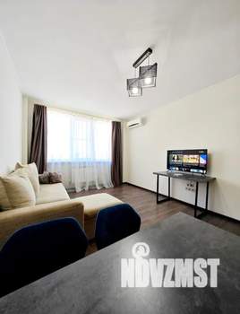 1-к квартира, посуточно, 42м2, 14/18 этаж