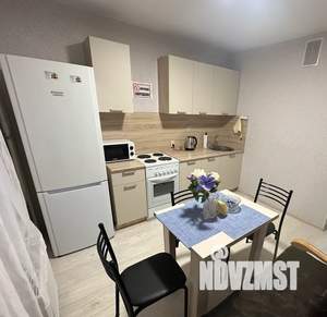 1-к квартира, посуточно, 36м2, 13/18 этаж