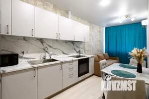 1-к квартира, посуточно, 42м2, 7/25 этаж