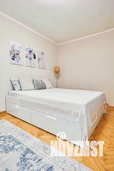 1-к квартира, посуточно, 49м2, 1/1 этаж