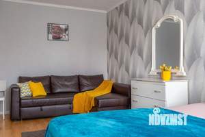 1-к квартира, посуточно, 38м2, 1/1 этаж