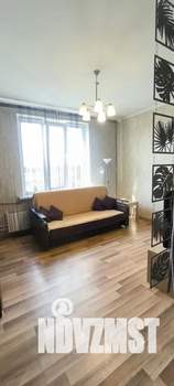 1-к квартира, посуточно, 37м2, 19/20 этаж