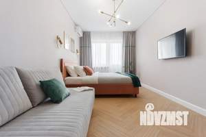 1-к квартира, посуточно, 42м2, 19/25 этаж