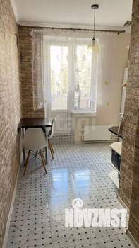 1-к квартира, на длительный срок, 36м2, 3/20 этаж