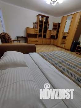 1-к квартира, посуточно, 35м2, 9/9 этаж