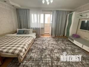 1-к квартира, посуточно, 45м2, 13/16 этаж