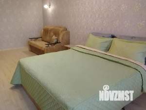 1-к квартира, посуточно, 33м2, 6/9 этаж