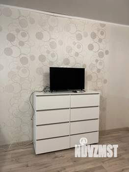 Студия квартира, на длительный срок, 35м2, 12/20 этаж