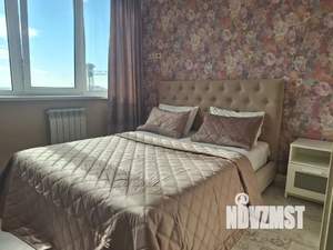 1-к квартира, посуточно, 50м2, 9/32 этаж