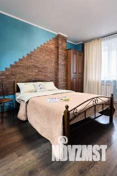 Студия квартира, посуточно, 36м2, 19/24 этаж