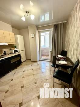 2-к квартира, посуточно, 63м2, 15/24 этаж