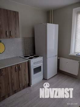 1-к квартира, посуточно, 35м2, 16/18 этаж