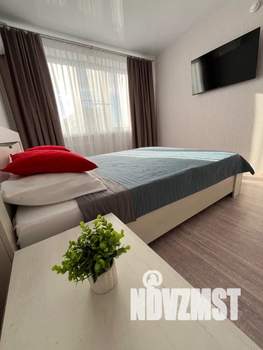 1-к квартира, посуточно, 38м2, 16/18 этаж