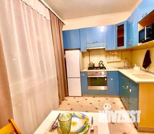 1-к квартира, посуточно, 38м2, 10/10 этаж