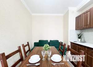 1-к квартира, посуточно, 40м2, 13/25 этаж