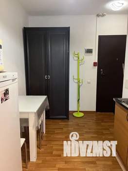 Студия квартира, посуточно, 28м2, 2/18 этаж