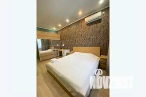 1-к квартира, посуточно, 50м2, 1/1 этаж