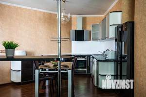 1-к квартира, посуточно, 69м2, 1/1 этаж