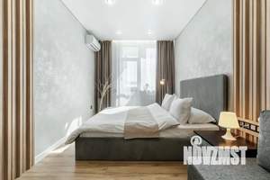 1-к квартира, посуточно, 40м2, 18/25 этаж