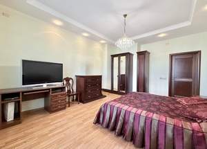 3-к квартира, на длительный срок, 126м2, 9/17 этаж