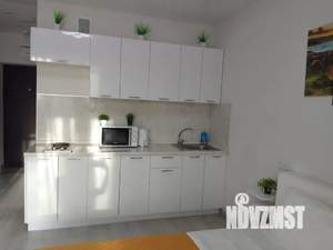 Студия квартира, посуточно, 27м2, 13/25 этаж