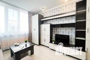 1-к квартира, посуточно, 40м2, 17/25 этаж