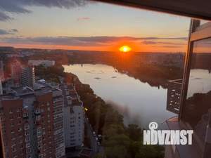 Студия квартира, посуточно, 20м2, 24/24 этаж