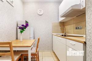 1-к квартира, посуточно, 27м2, 1/1 этаж