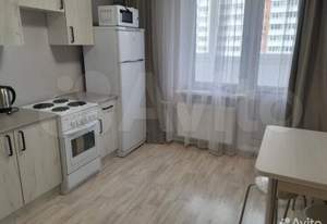 1-к квартира, на длительный срок, 36м2, 3/18 этаж