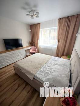 1-к квартира, посуточно, 36м2, 3/25 этаж