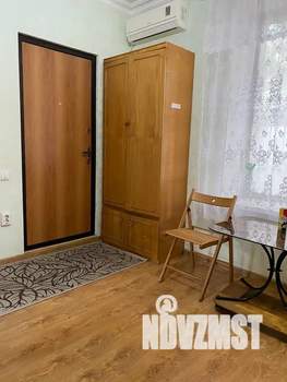 1-к квартира, посуточно, 28м2, 1/2 этаж