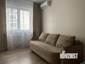 1-к квартира, посуточно, 40м2, 9/25 этаж