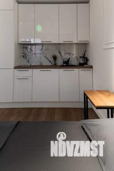 Студия квартира, посуточно, 27м2, 15/25 этаж