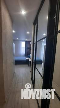 Студия квартира, посуточно, 35м2, 23/25 этаж