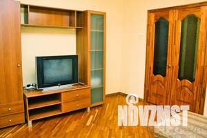 2-к квартира, посуточно, 44м2, 1/1 этаж