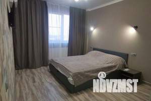 2-к квартира, посуточно, 45м2, 19/24 этаж