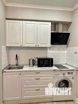 Студия квартира, посуточно, 38м2, 18/24 этаж