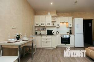 1-к квартира, посуточно, 35м2, 1/1 этаж