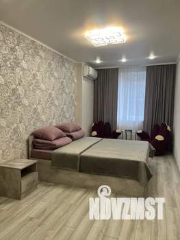 2-к квартира, посуточно, 42м2, 6/23 этаж