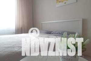 1-к квартира, посуточно, 39м2, 15/18 этаж