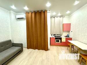 Студия квартира, посуточно, 42м2, 3/15 этаж