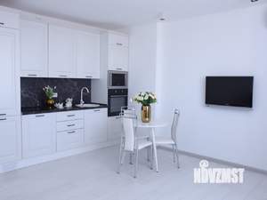 2-к квартира, посуточно, 45м2, 13/25 этаж