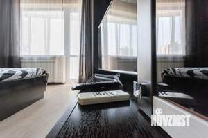 1-к квартира, посуточно, 37м2, 9/10 этаж