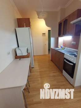 Студия квартира, посуточно, 28м2, 14/18 этаж