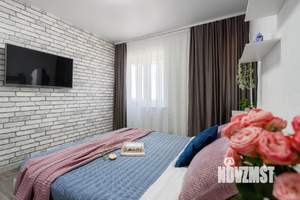 2-к квартира, посуточно, 65м2, 1/1 этаж