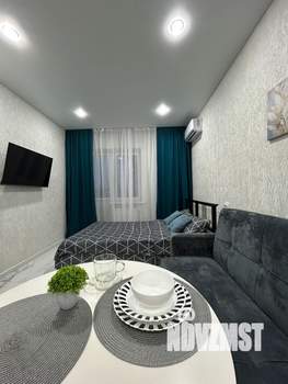 Студия квартира, посуточно, 30м2, 18/25 этаж