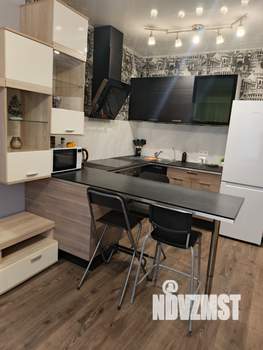 1-к квартира, посуточно, 37м2, 1/18 этаж