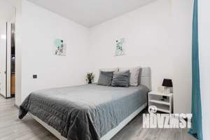 Студия квартира, посуточно, 30м2, 10/24 этаж