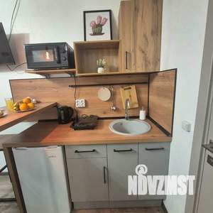 Студия квартира, посуточно, 20м2, 1/5 этаж
