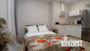 Студия квартира, посуточно, 29м2, 20/25 этаж